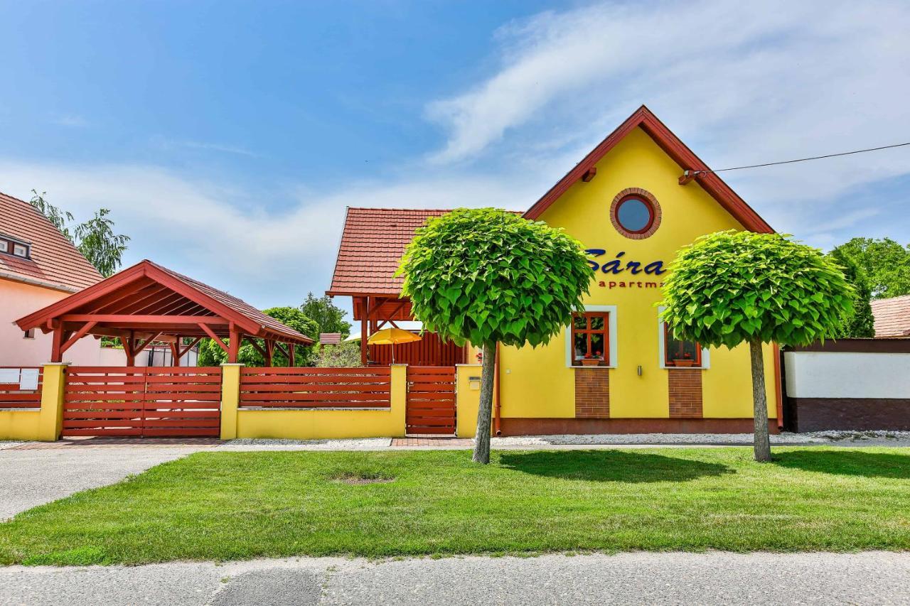 Sára-Lux Apartman Nyarliget Exterior foto